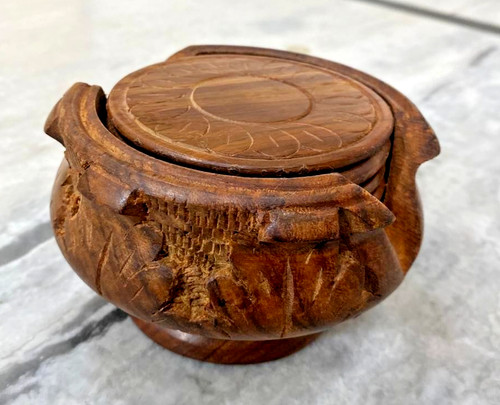 Handmade round wooden tea - round,